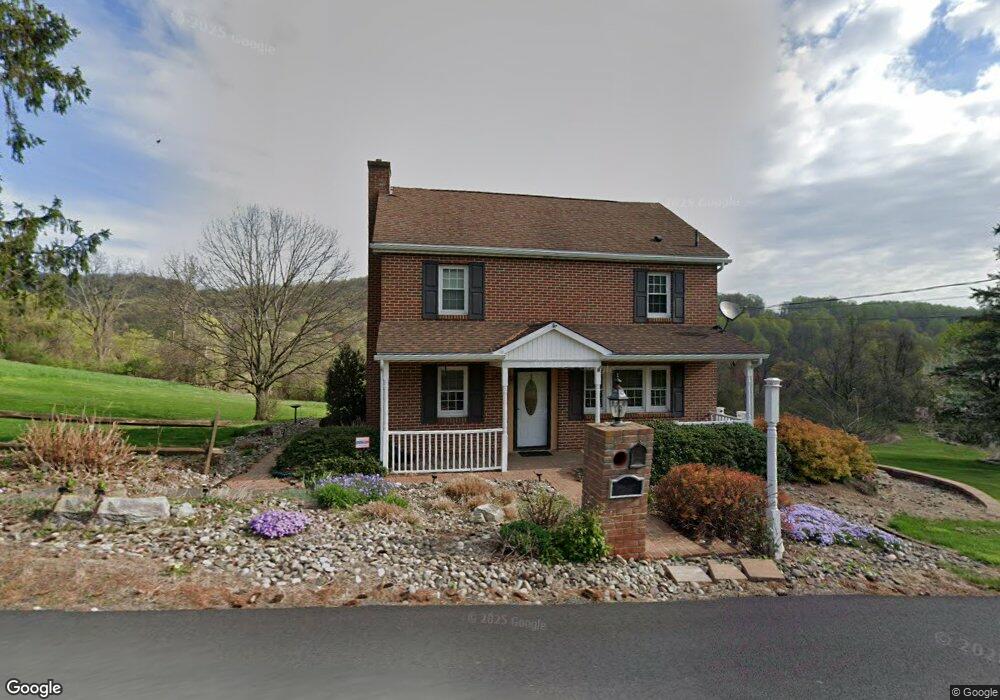 34 Delp Rd, Temple, PA 19560 - photo 1