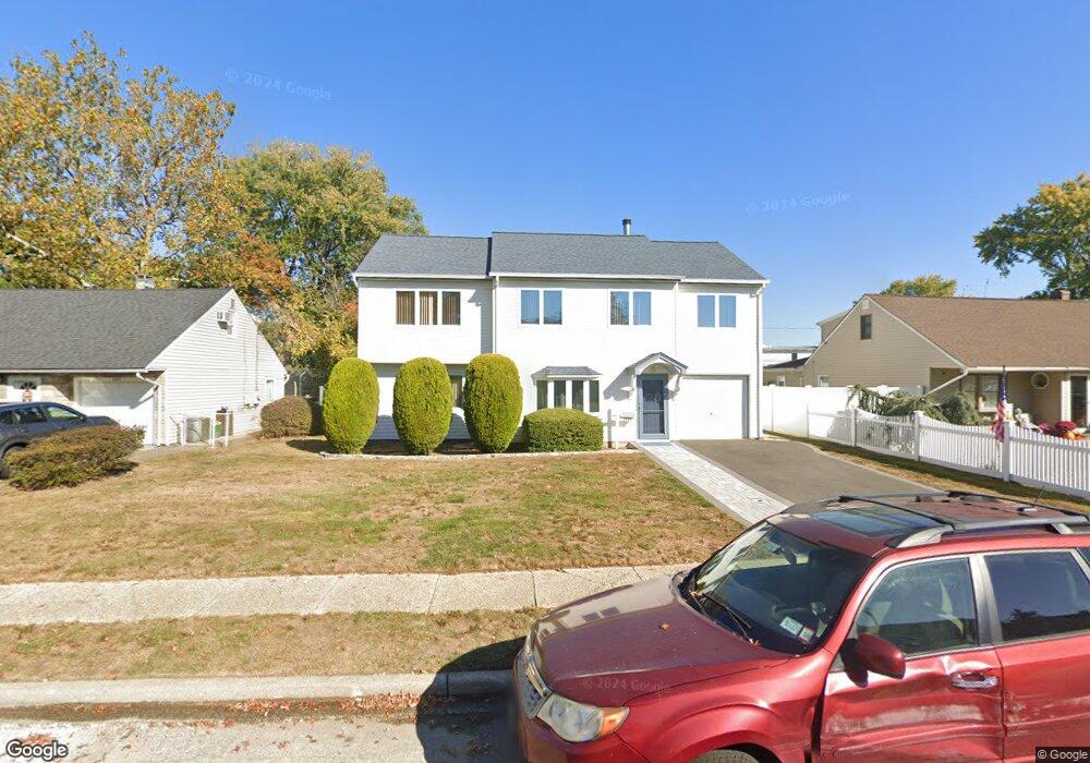 3705 Martha Blvd, Bethpage, NY 11714 - photo 1