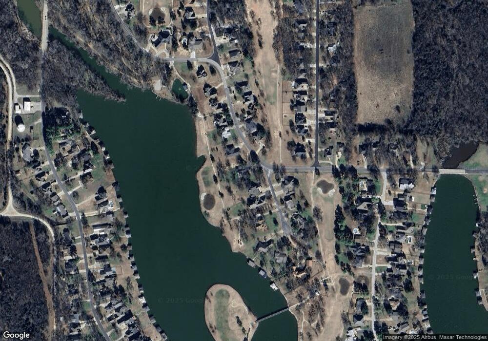 215 Kiowa Dr N, Gainesville, TX 76240 - photo 1