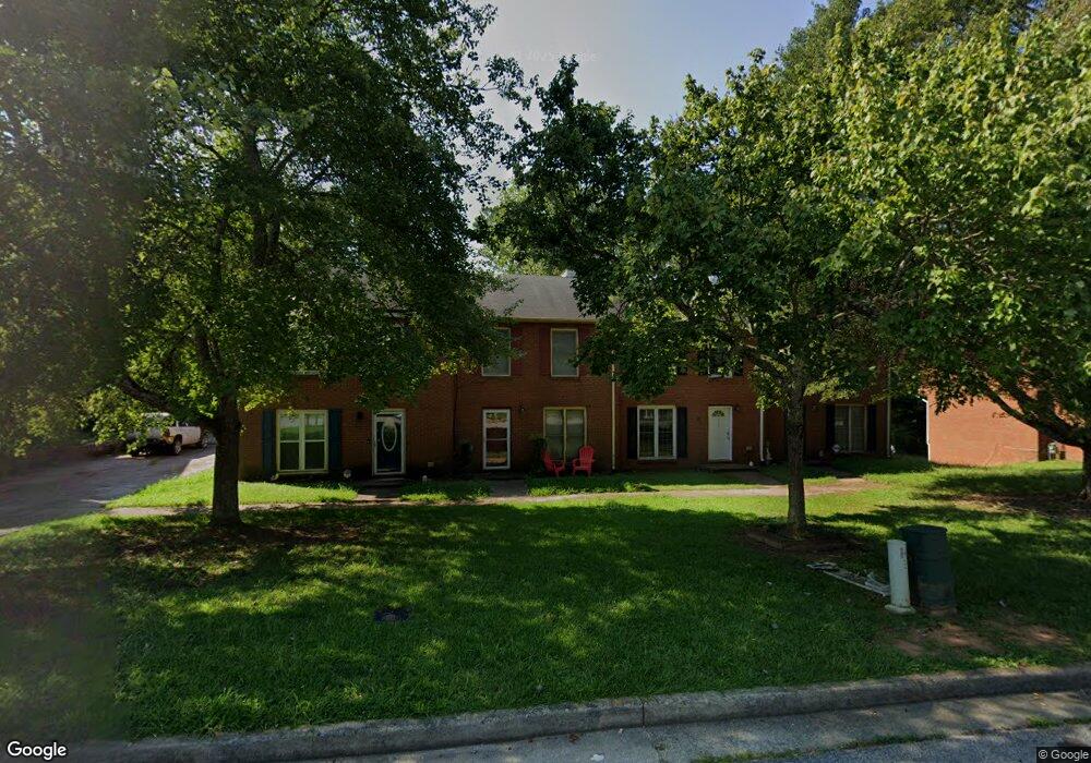 700 Redland Dr, Jonesboro, GA 30238 - photo 1