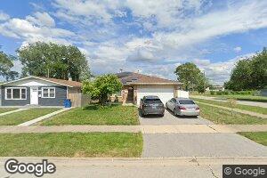 15117 8th Ave, Phoenix, IL 60426