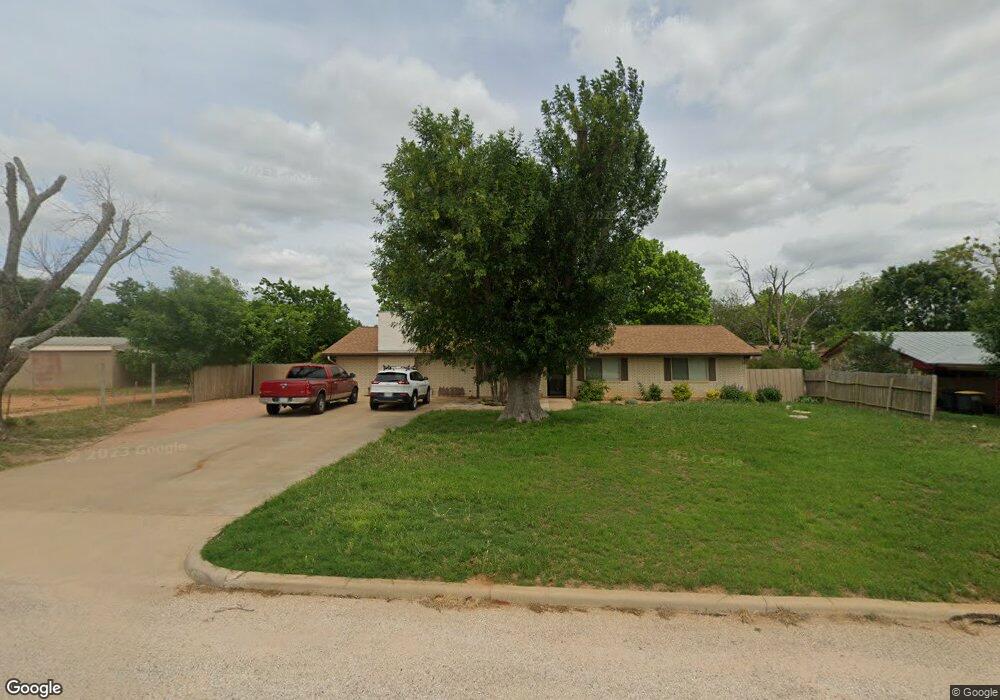624 Bob Moritz Dr, Fredericksburg, TX 78624 - photo 1