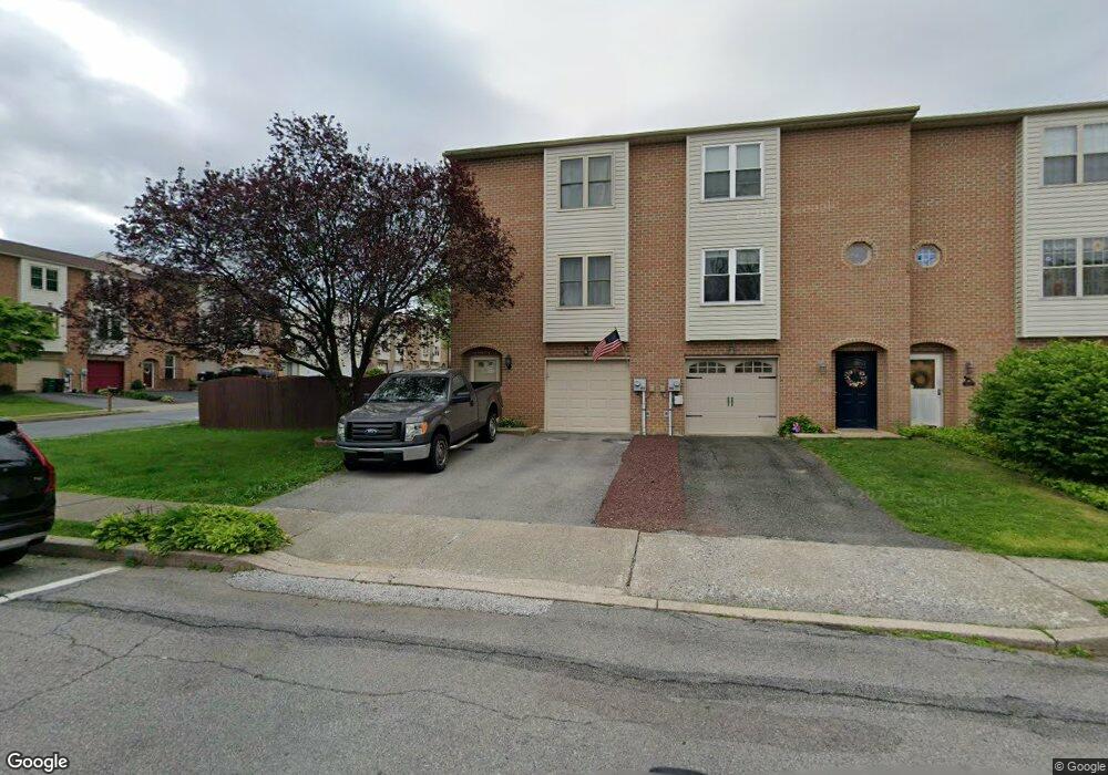 320 W 2nd St, Alburtis, PA 18011 - photo 1