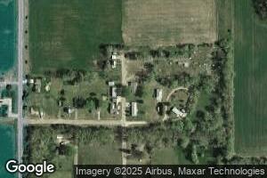 606 N Dyke St, Chambers, NE 68725