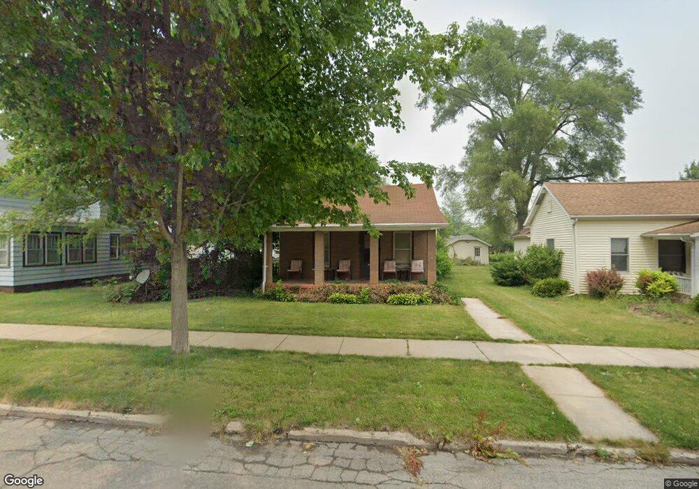 205 W Chestnut St, New Carlisle, IN 46552 - photo 1