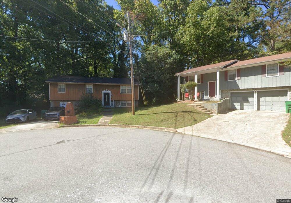 6103 Dana Ct, Lithonia, GA 30058 - photo 1