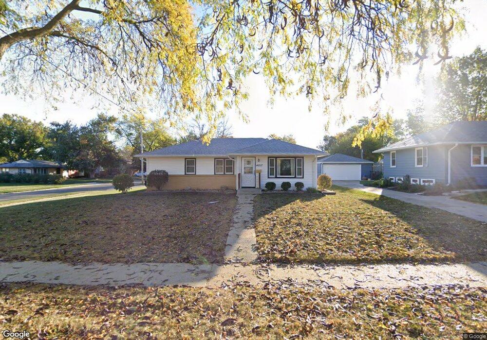 4217 40th St, Des Moines, IA 50310 - photo 1