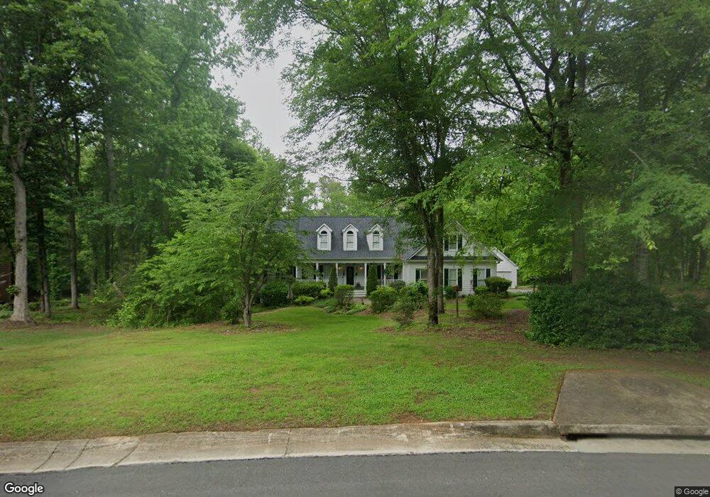 180 Indian Bluff Dr, Sharpsburg, GA 30277 - photo 1