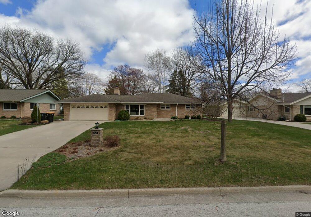 1528 N 117th St, Milwaukee, WI 53226 - photo 1