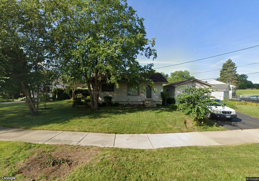 2920 N Pine St, Waukegan, IL 60087 - photo 1