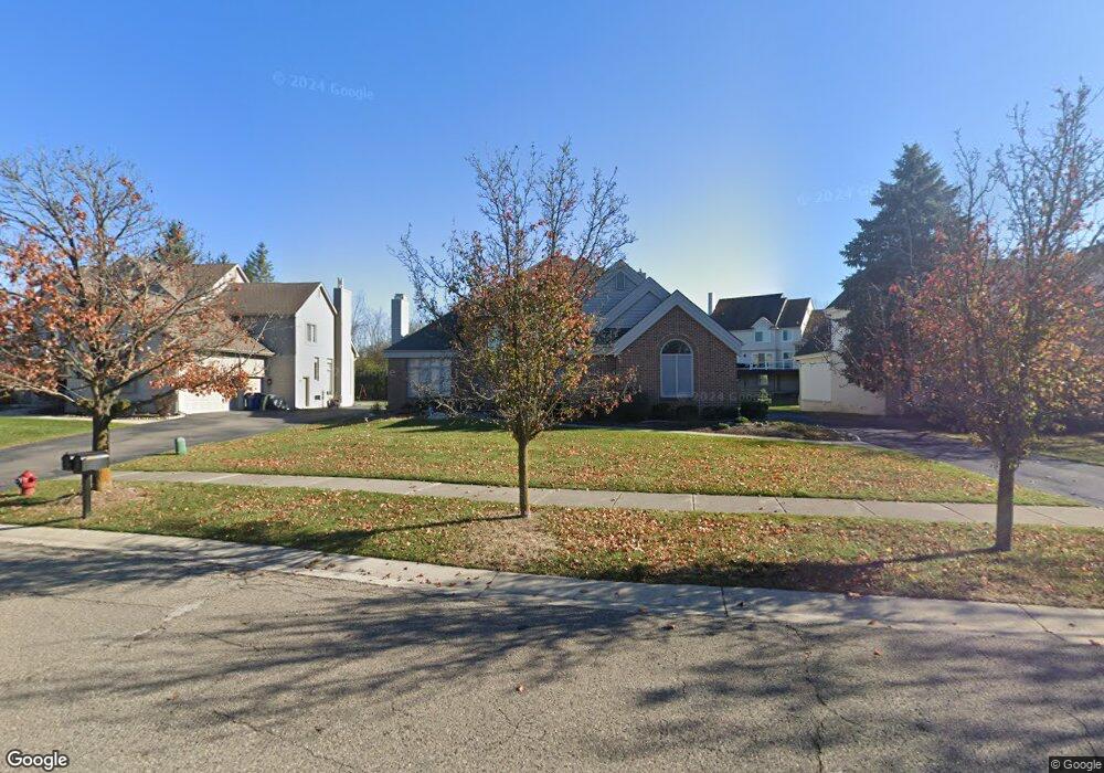 6527 Apple Blossom Trl, West Bloomfield, MI 48322 - photo 1