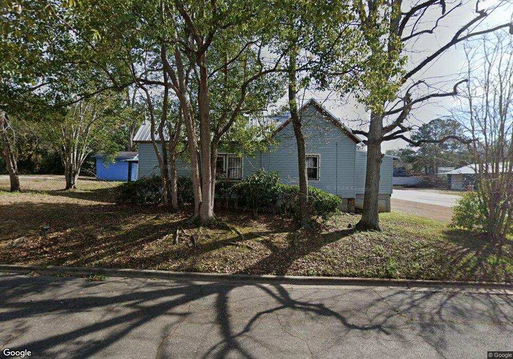 928 N Broad St, Thomasville, GA 31792 - photo 1