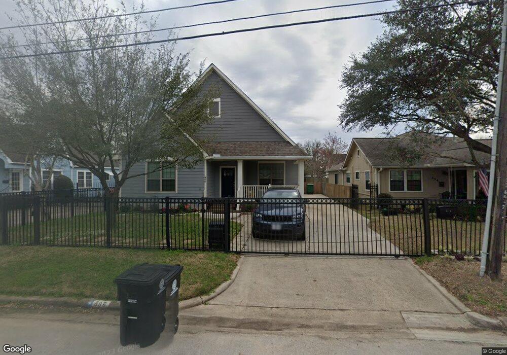 906 Avenue of Oaks St, Houston, TX 77009 - photo 1