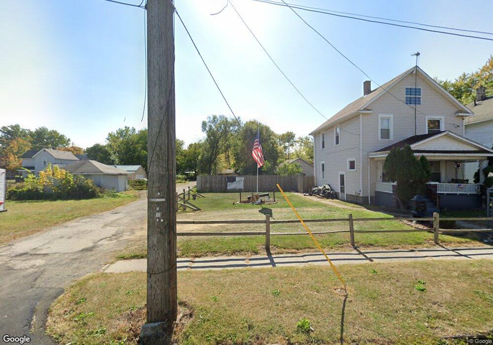 439 Silver St, Marion, OH 43302 - photo 1