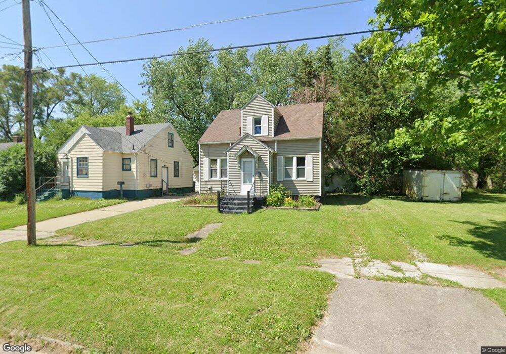 836 SiMcOe Ave, Flint, MI 48507 - photo 1