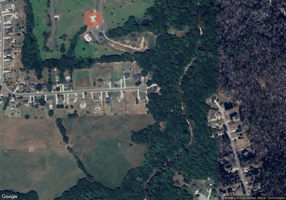 758 Durham Dr, Hoschton, GA 30548 - photo 1