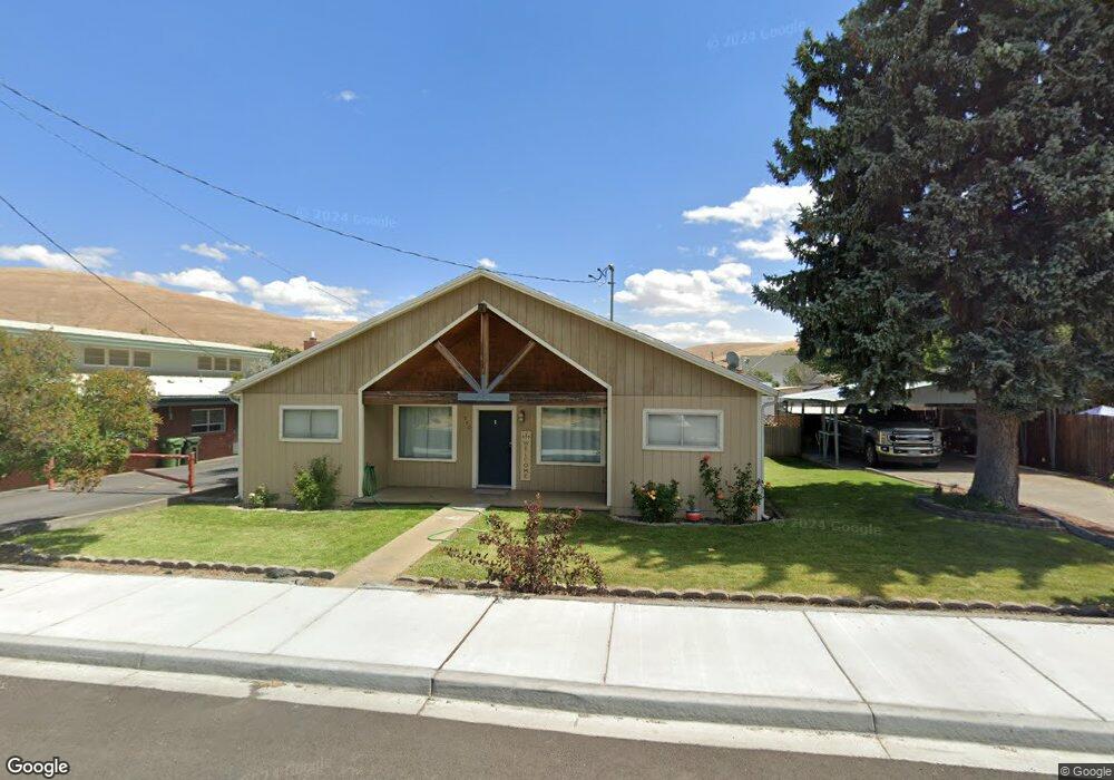 540 N Jones St, Heppner, OR 97836 - photo 1