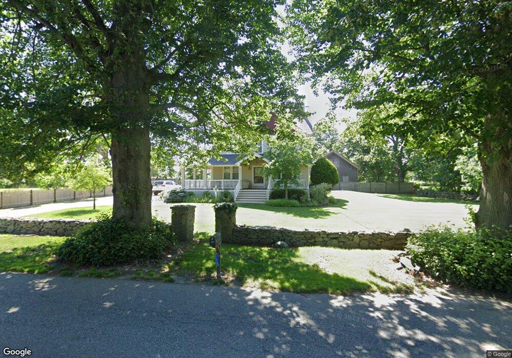 193 Touisset Rd, Warren, RI 02885 - photo 1