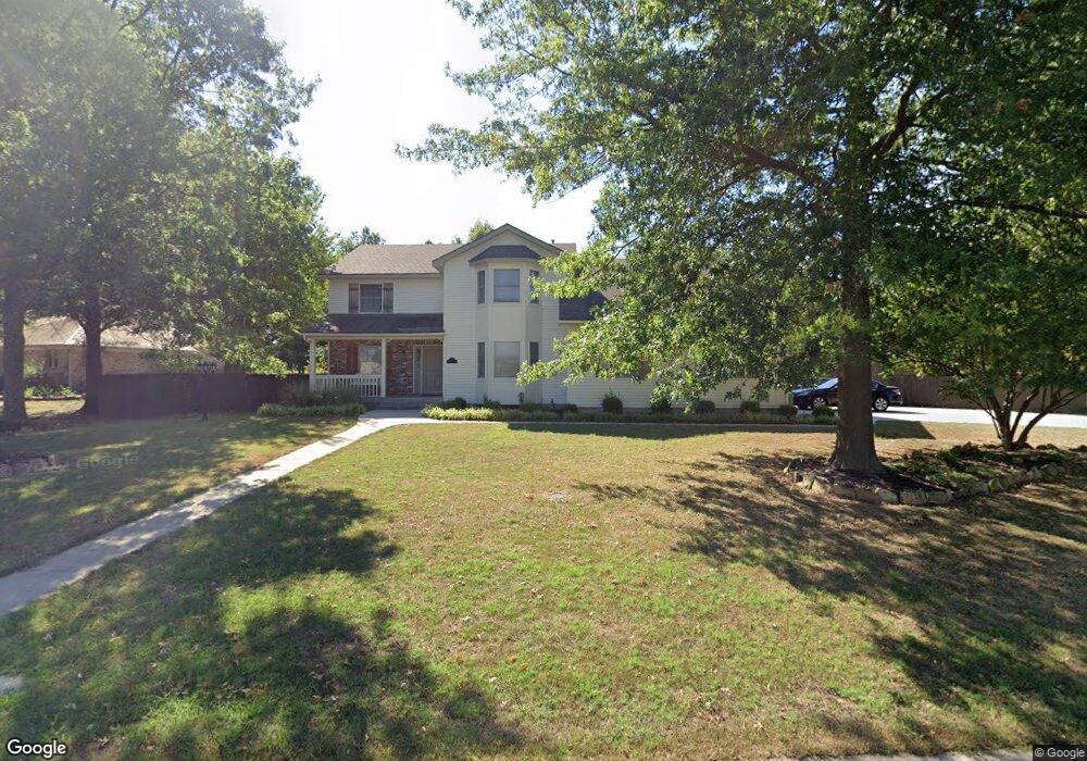 429 Crestview N A, Parsons, KS 67357 - photo 1