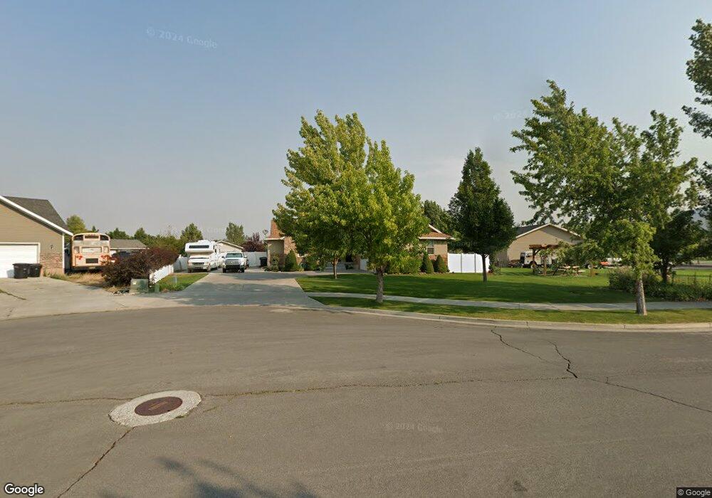 1383 E 50 S, Hyrum, UT 84319 - photo 1