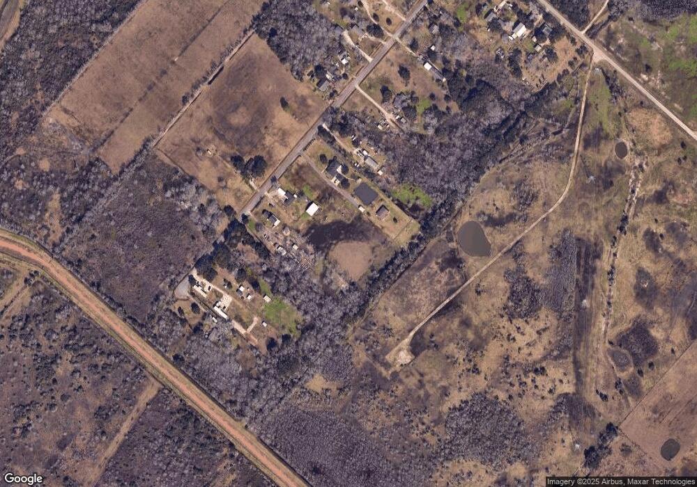 4933 Powers Ln, Alvin, TX 77511 - photo 1