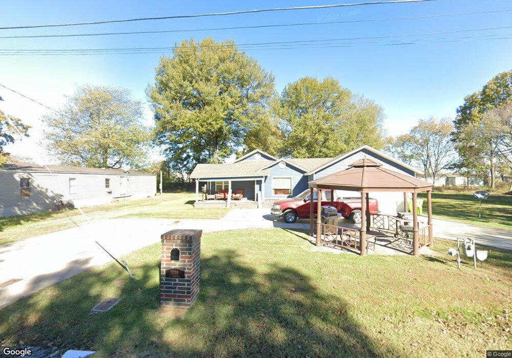 1105 E Harrison St, Stuttgart, AR 72160 - photo 1