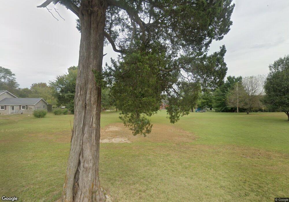 8801 Fairmount Rd, Louisville, KY 40291 - photo 1