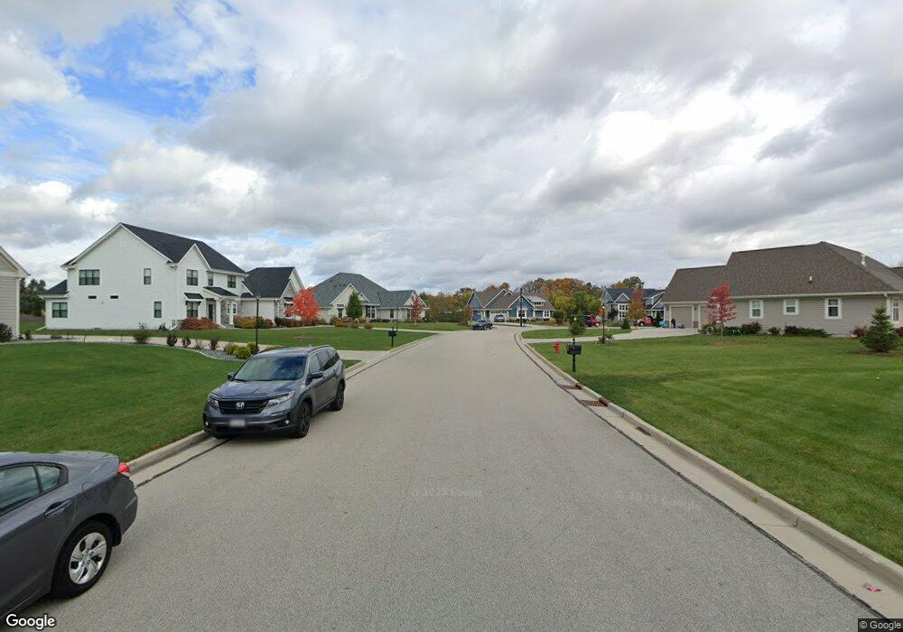 W132N6501 Westview Ct, Menomonee Falls, WI 53051 - photo 1