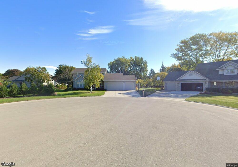 W2829 Kebe Ct, Appleton, WI 54915 - photo 1