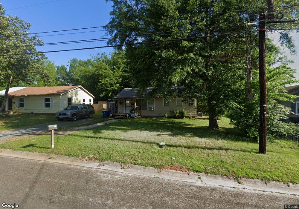 901 Peterson Rd, Kilgore, TX 75662 - photo 1