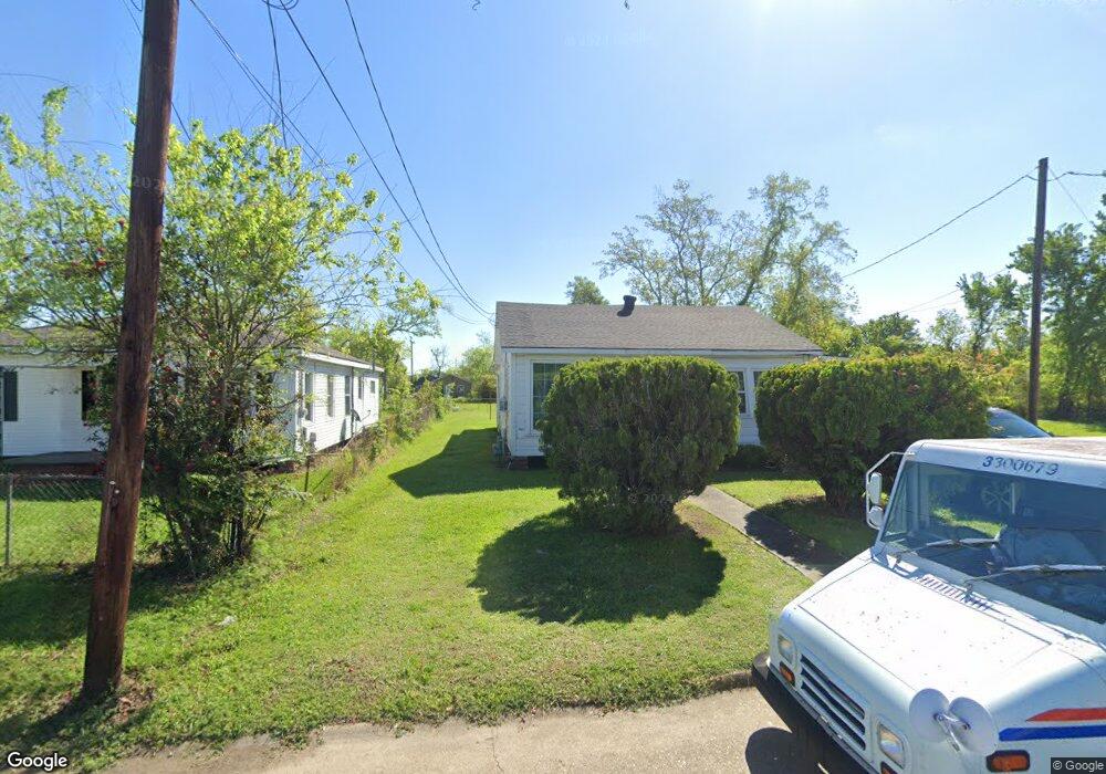 402 1/2 S Shattuck St, Lake Charles, LA 70601 - photo 1