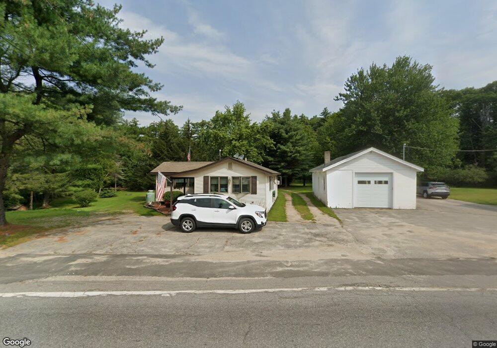 340 Meadow St, Sanbornville, NH 03872 - photo 1