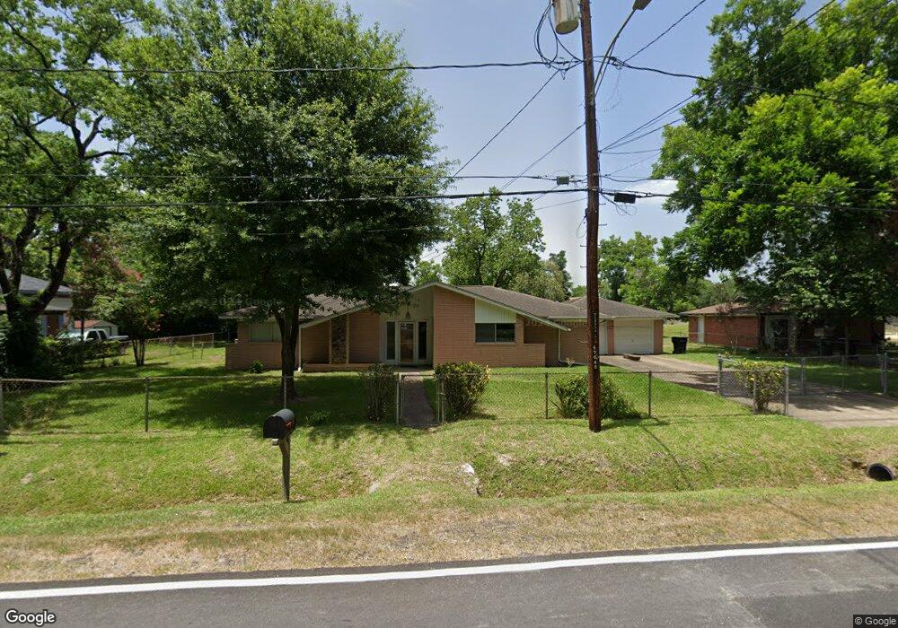 914 Dewalt St, Houston, TX 77088 - photo 1