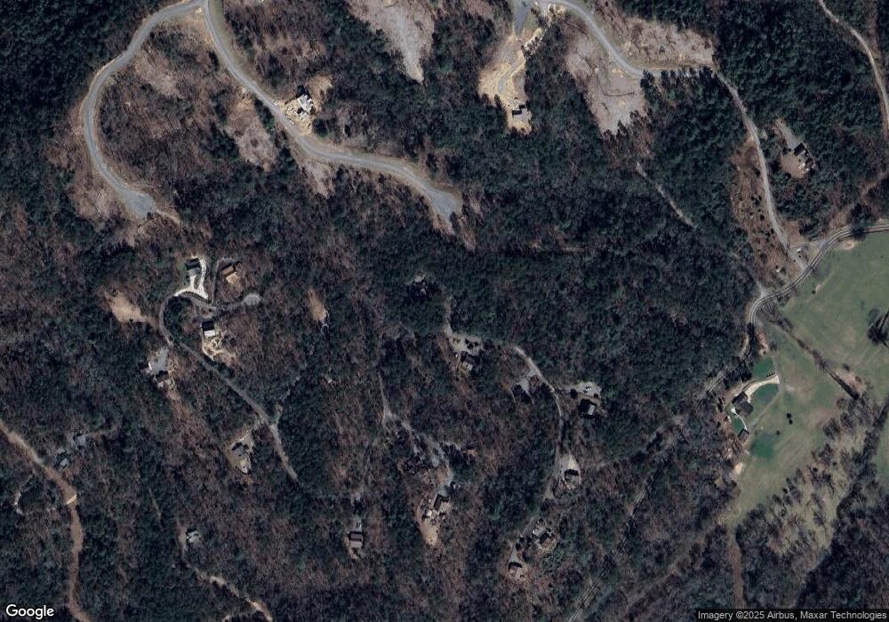 284 The Woods Rd unit 33, Mineral Bluff, GA 30559 - photo 1