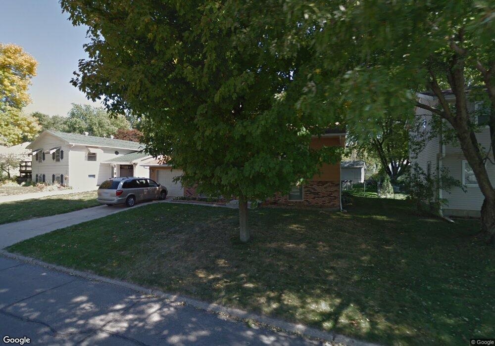 306 W 16th St N, Newton, IA 50208 - photo 1