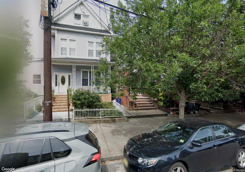 122 Shippen St unit 1, Weehawken, NJ 07086 - photo 1