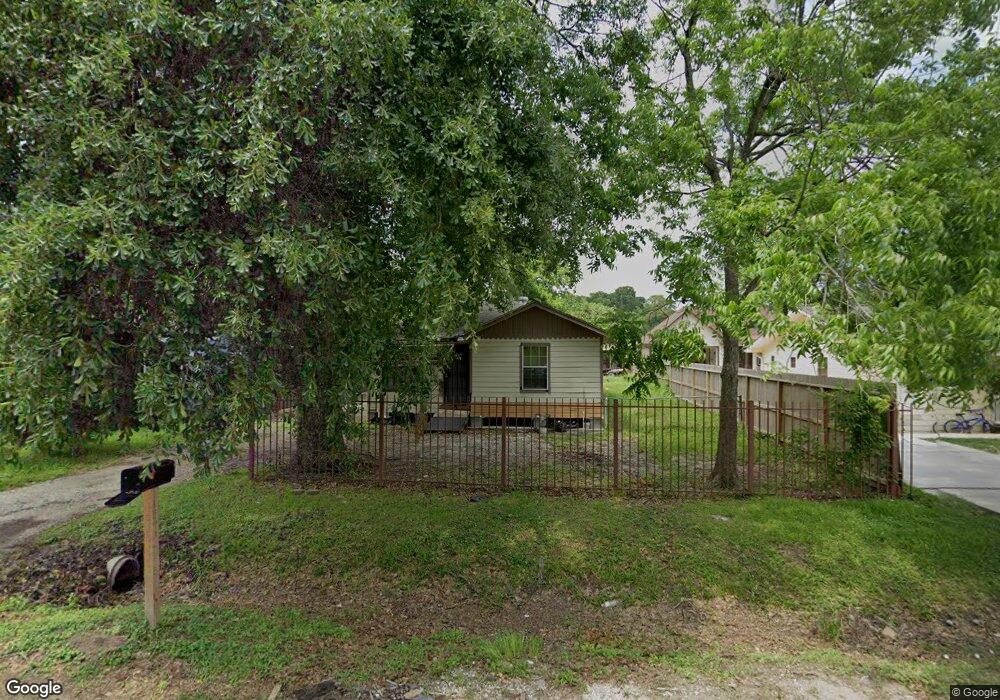 7517 Sundown Dr, Houston, TX 77028 - photo 1
