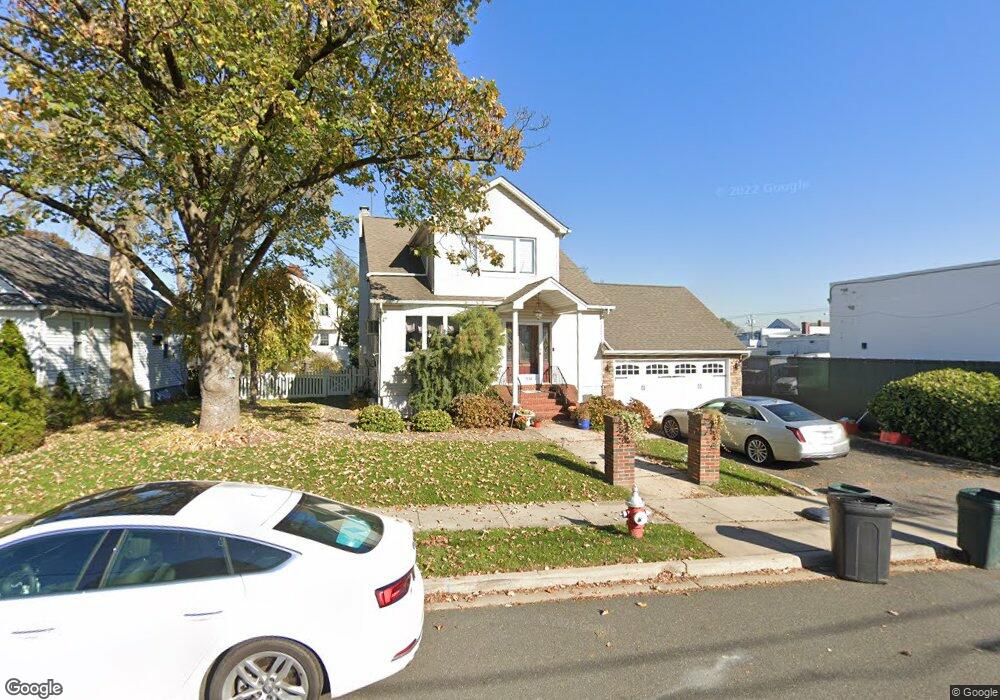 1034 Barnes St, Franklin Square, NY 11010 - photo 1