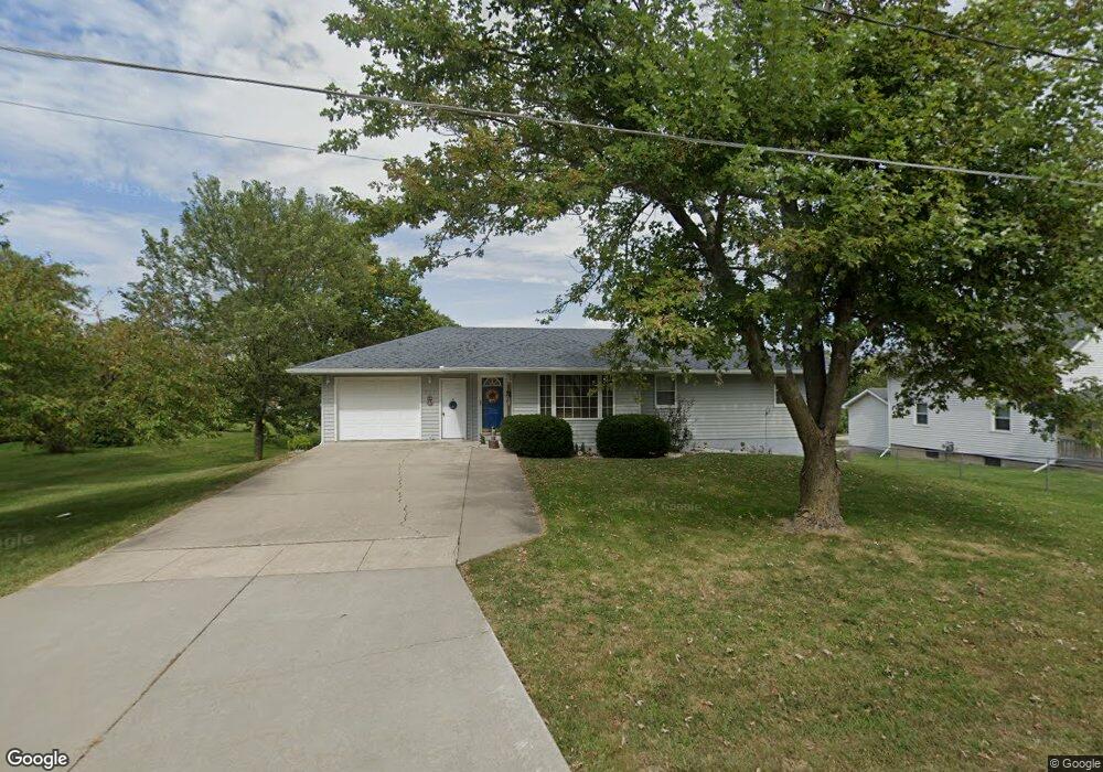 911 W Cass St, Osceola, IA 50213 - photo 1