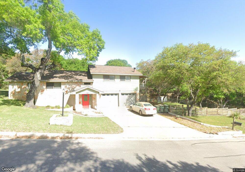 301 Oakridge Dr, San Marcos, TX 78666 - photo 1