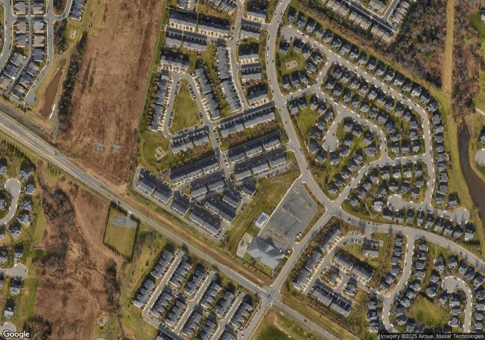 41827 Inspiration Terrace unit 7C, Aldie, VA 20105 - photo 1