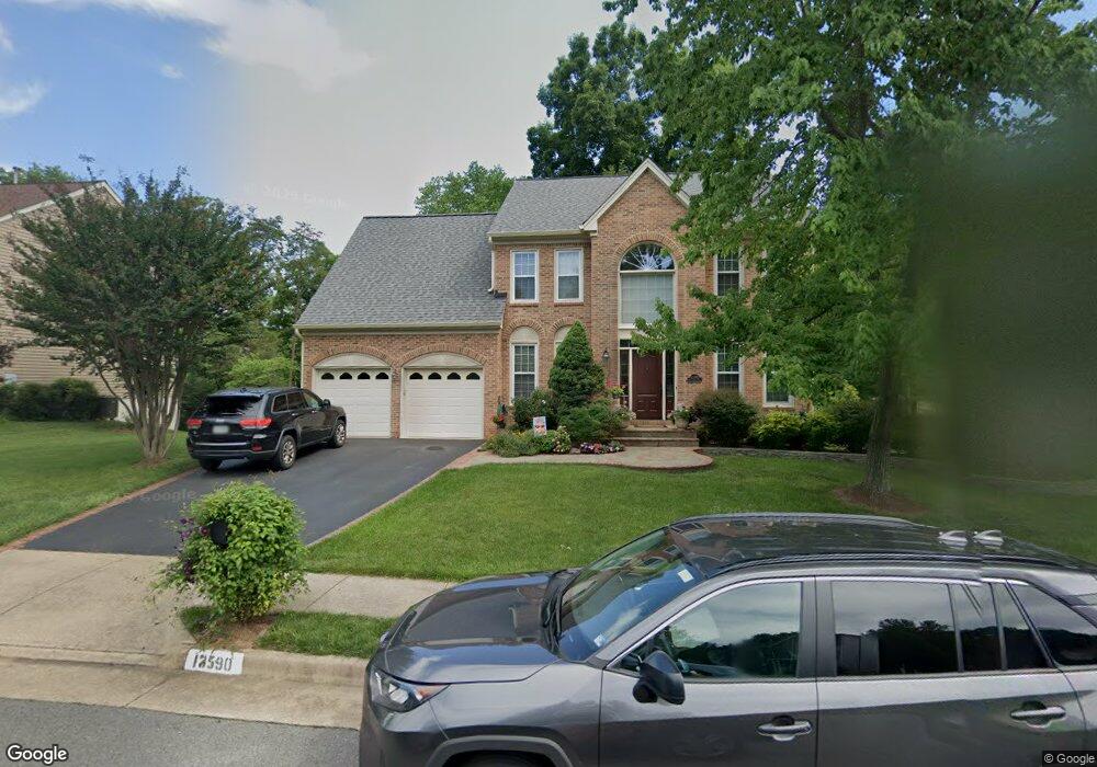 13590 Bare Island Dr, Chantilly, VA 20151 - photo 1