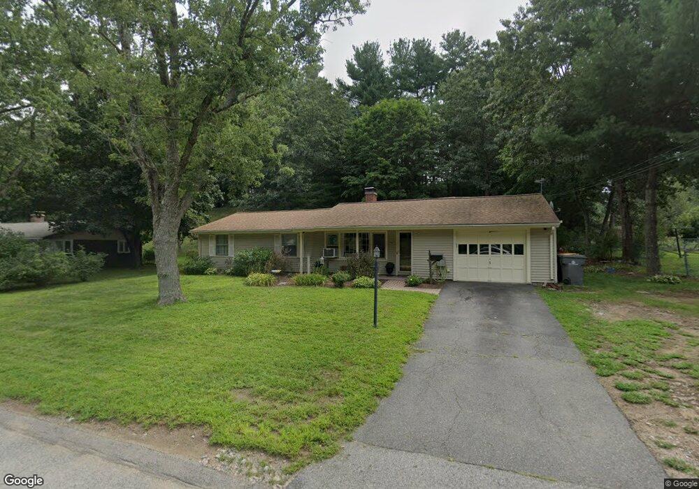 27 Eisenhower Rd, Framingham, MA 01701 - photo 1