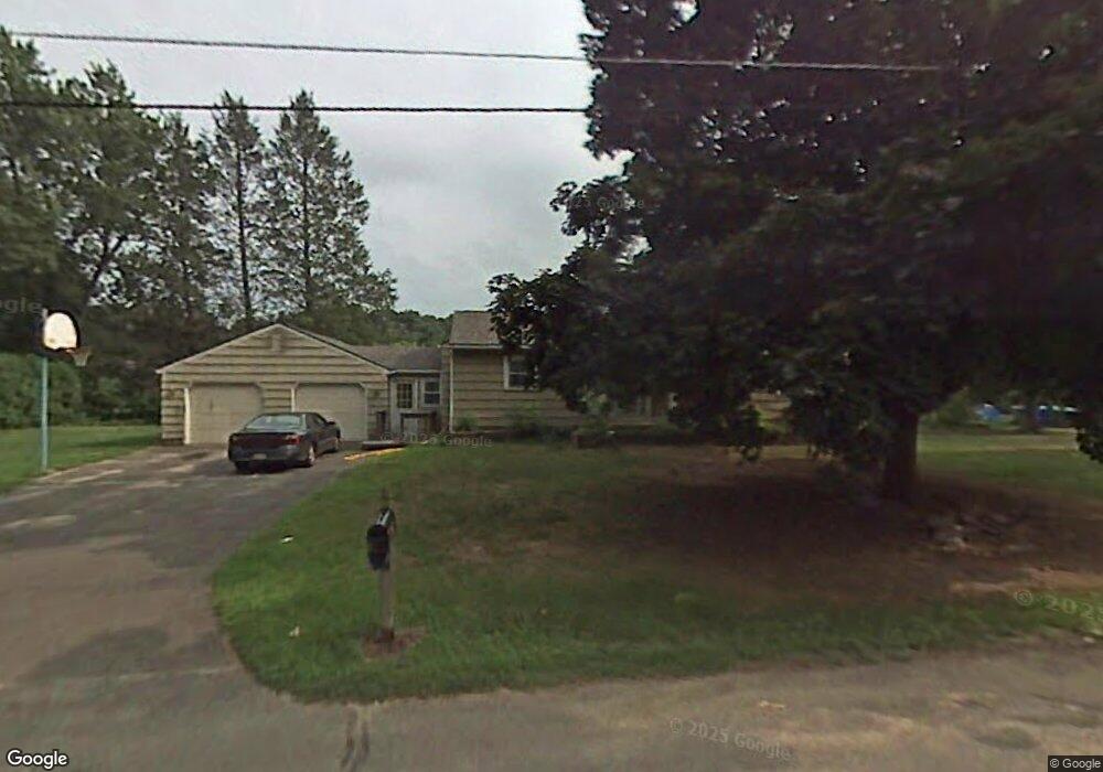 28 Kent St, West Springfield, MA 01089 - photo 1