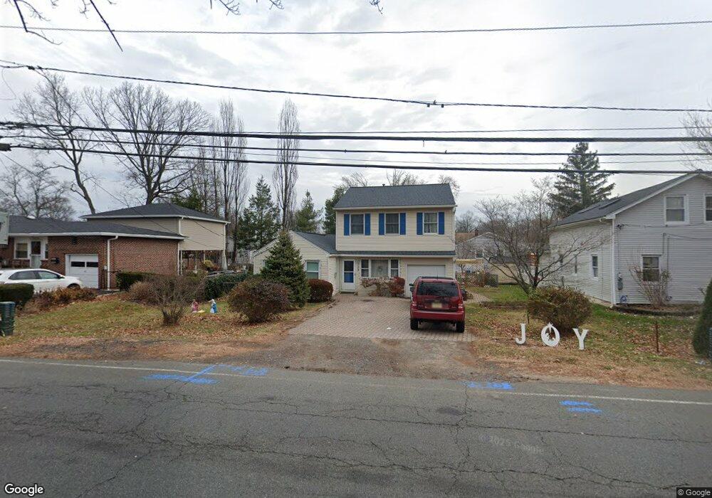 1004 Feather Bed Ln, Edison, NJ 08820 - photo 1