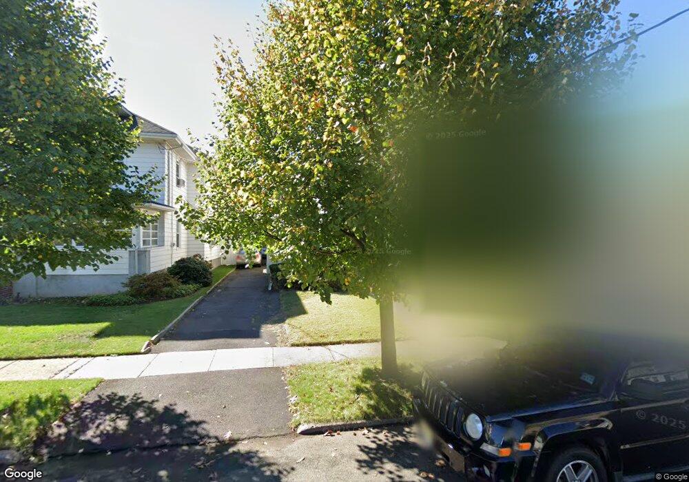 841 Lindegar St, Linden, NJ 07036 - photo 1