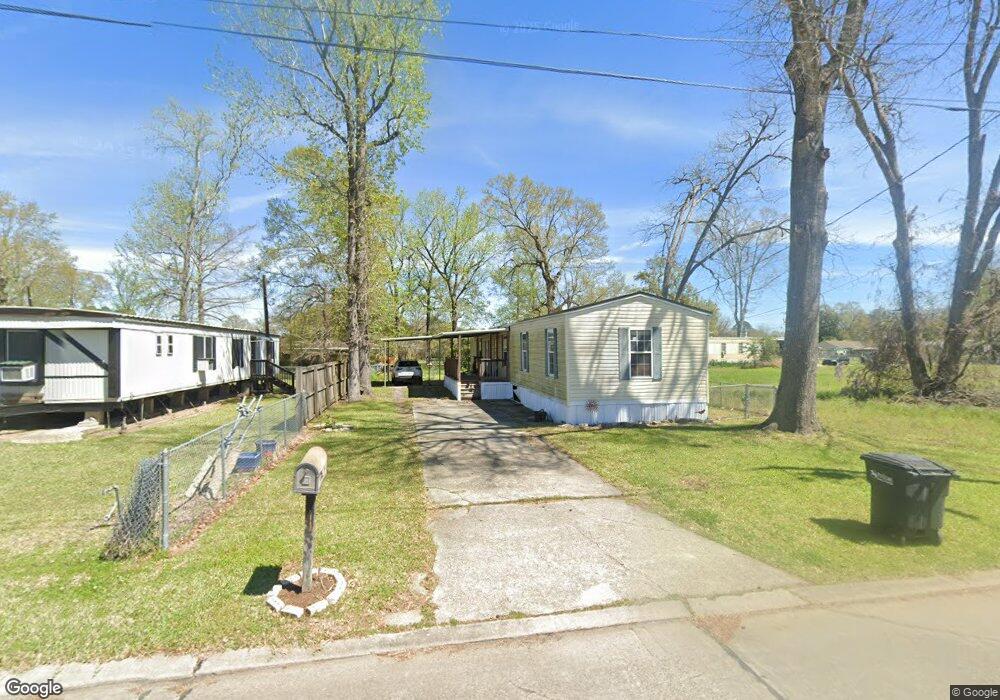 515 Apricot St, New Iberia, LA 70563 - photo 1