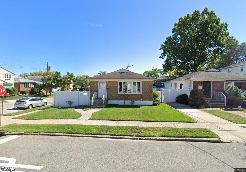 120 Ogorman Ave, Staten Island, NY 10306 - photo 1