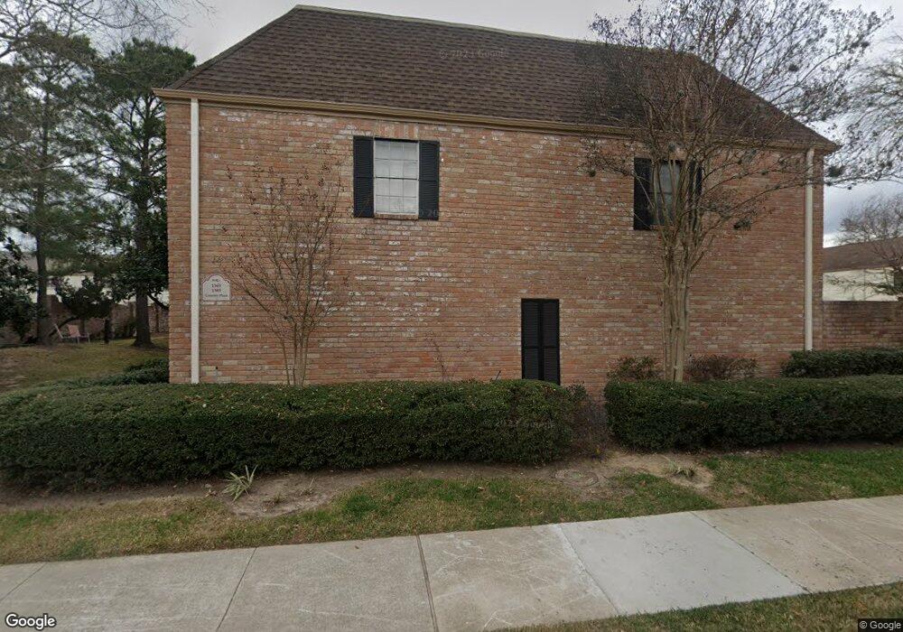 1369 Country Place Dr, Houston, TX 77079 - photo 1