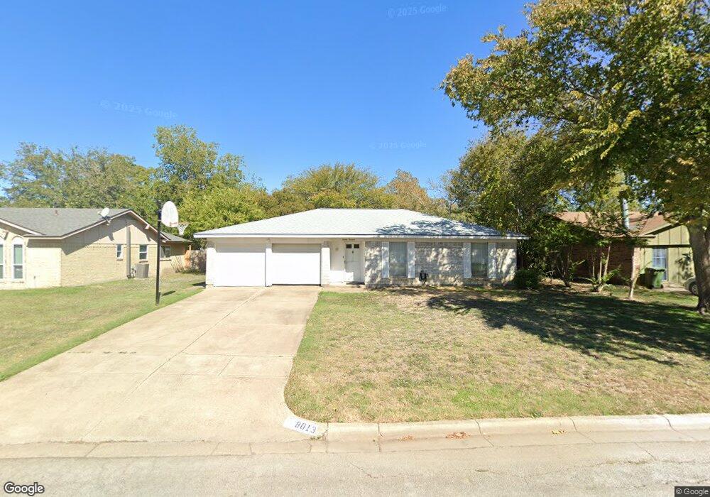 8013 Donegal Ln, North Richland Hills, TX 76180 - photo 1